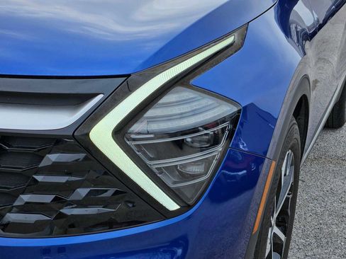 Used 2024 Kia Sportage EX image 10