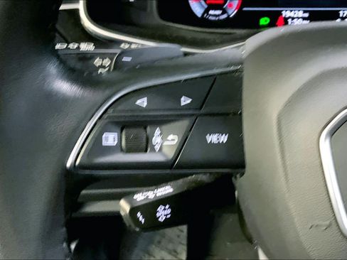 Used 2022 Audi Q7 3.0T Premium image 23