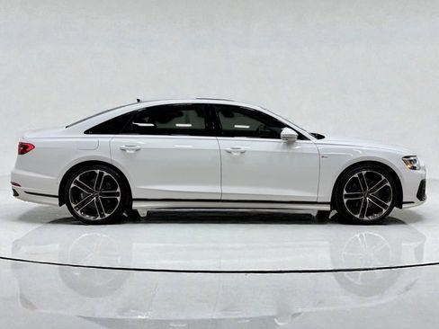 Used 2025 Audi A8 L 3.0T w/ Executive Package image 8