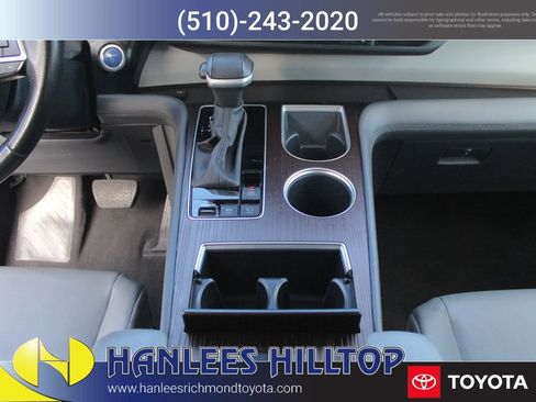 Used 2024 Toyota Sienna XLE image 24