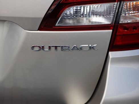 Used 2019 Subaru Outback 2.5i Limited image 54