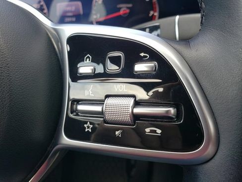 Used 2020 Mercedes-Benz E 350 4MATIC Sedan image 22