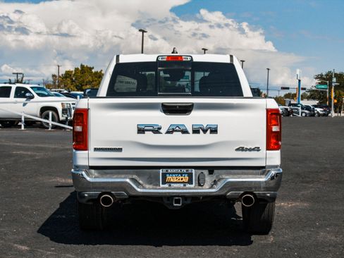 Used 2025 RAM 1500 Big Horn AWD/4WD image 5