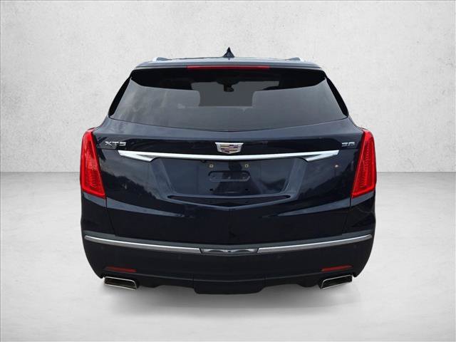 Used 2017 Cadillac XT5 Premium Luxury FWD image 6