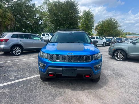 Used 2018 Jeep Compass Trailhawk w/ Leather Interior Group AWD/4WD image 3