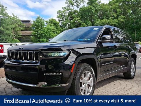 Used 2021 Jeep Grand Cherokee L Limited AWD/4WD image 3