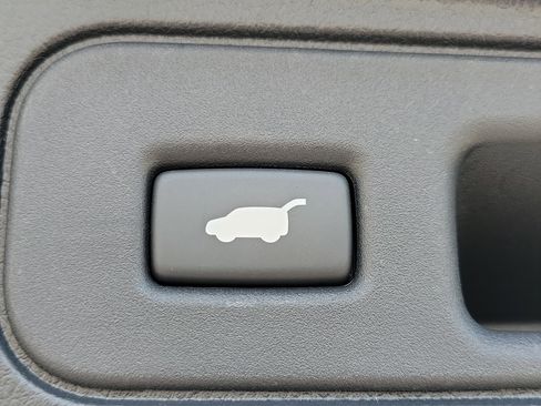 Used 2025 Honda Passport TrailSport image 8