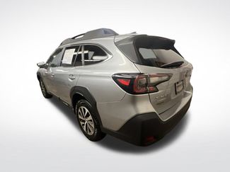 Used 2025 Subaru Outback Premium AWD/4WD video 3