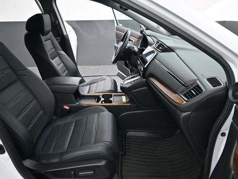 Used 2020 Honda CR-V Touring image 21