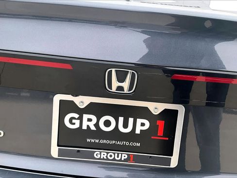 Used 2023 Honda Accord EX image 11