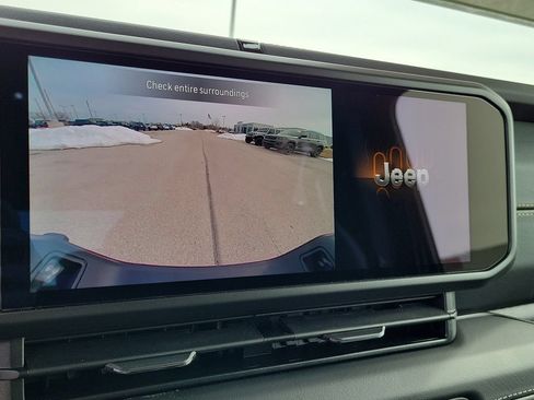 New 2026 Jeep Gladiator Mojave AWD/4WD image 27