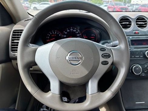 Used 2009 Nissan Altima 2.5 S FWD image 12