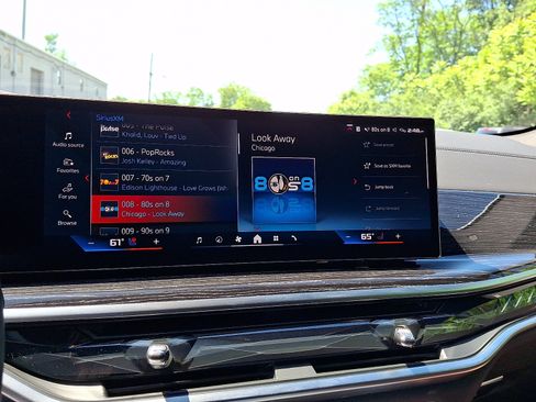 Used 2025 BMW X6 M60i AWD/4WD image 17