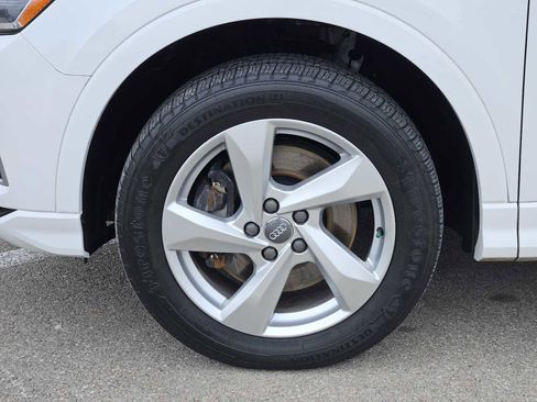 Used 2020 Audi Q3 2.0T Premium image 9