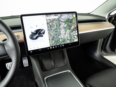 Used 2023 Tesla Model 3 Performance AWD/4WD image 12