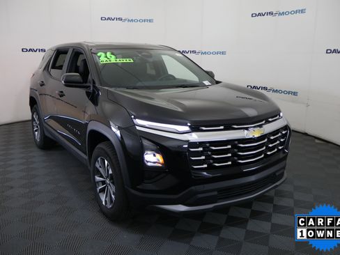 Used 2026 Chevrolet Equinox LT w/ Convenience Package II image 3