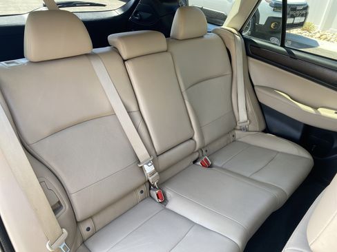 Used 2017 Subaru Outback 2.5i Limited image 20