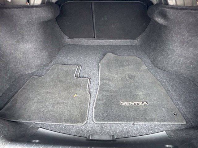 Used 2024 Nissan Sentra SV FWD image 6