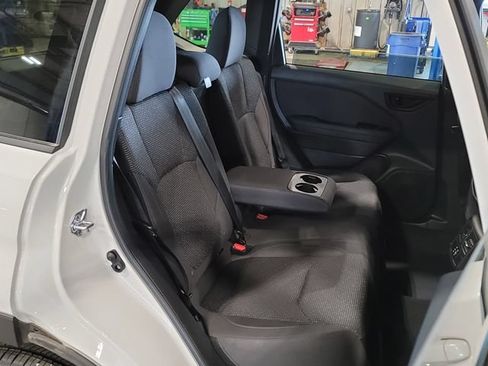 Used 2025 Subaru Forester Premium AWD/4WD image 27