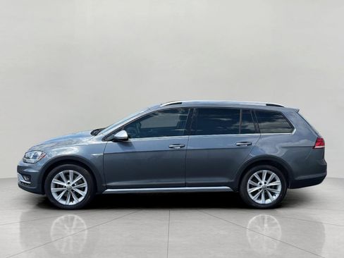 Used 2019 Volkswagen Golf Alltrack SE AWD/4WD image 4