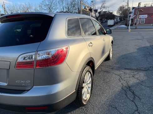 Used 2010 MAZDA CX-9 Touring image 5