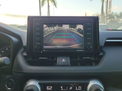 Used 2021 Toyota RAV4 XLE image 27