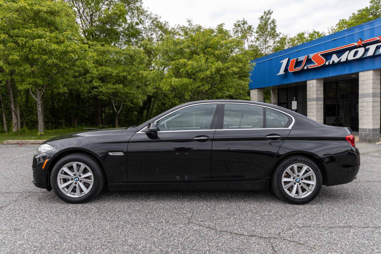 Used 2015 BMW 528i xDrive Sedan AWD/4WD image 4