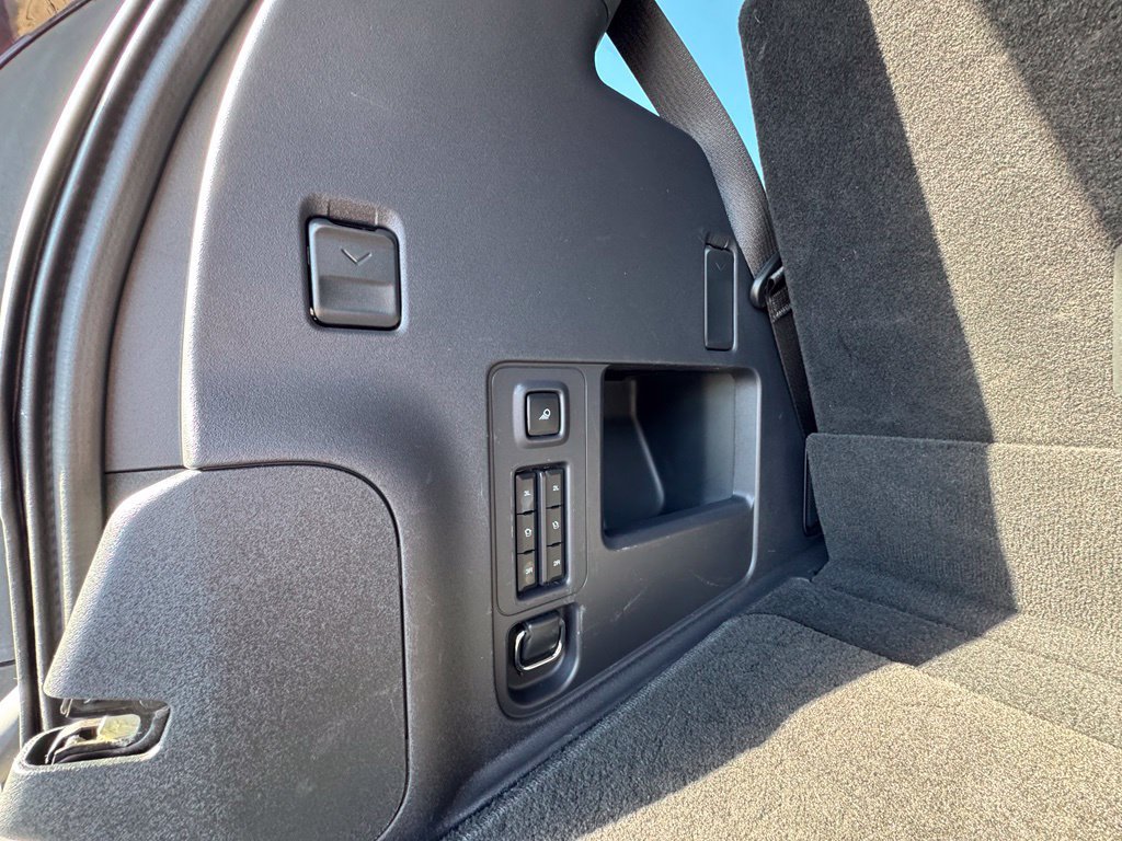 Used 2025 Ford Expedition Tremor AWD/4WD image 41