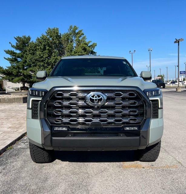 Used 2025 Toyota Tundra Platinum AWD/4WD image 4