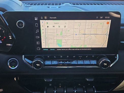 Used 2024 Chevrolet Colorado Z71 w/ Z71 Convenience Package 2 image 14