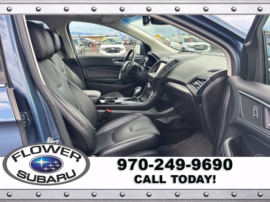 Used 2018 Ford Edge Titanium w/ Equipment Group 302A AWD/4WD image 9