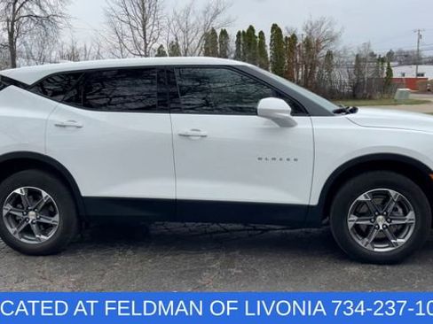 Certified 2025 Chevrolet Blazer LT image 9