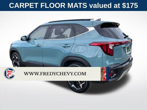 Used 2024 Kia Seltos EX AWD/4WD image 3
