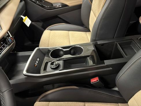 New 2026 Chevrolet Equinox ACTIV w/ Convenience Package III image 23