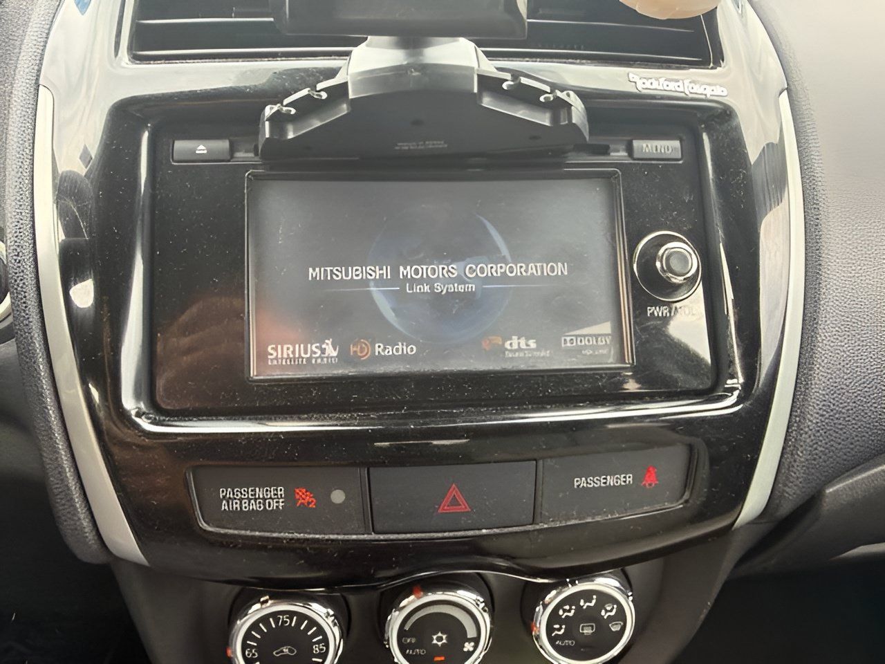 Used 2014 Mitsubishi Outlander Sport SE FWD image 20