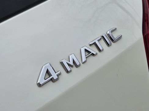 Used 2012 Mercedes-Benz GL 450 4MATIC image 10