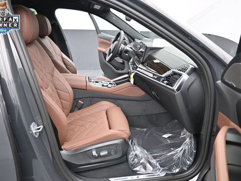 Used 2027 BMW X6 xDrive40i AWD/4WD image 25
