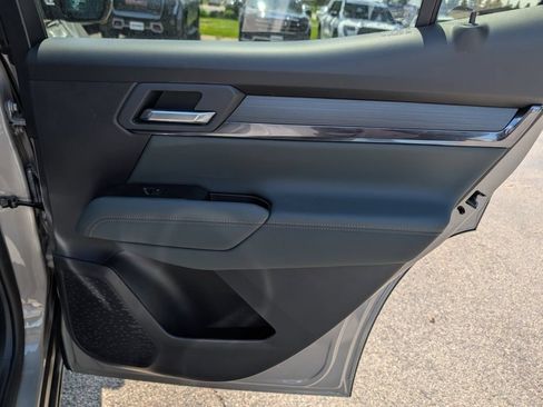 New 2026 GMC Terrain AT4 w/ Convenience Package III AWD/4WD image 26