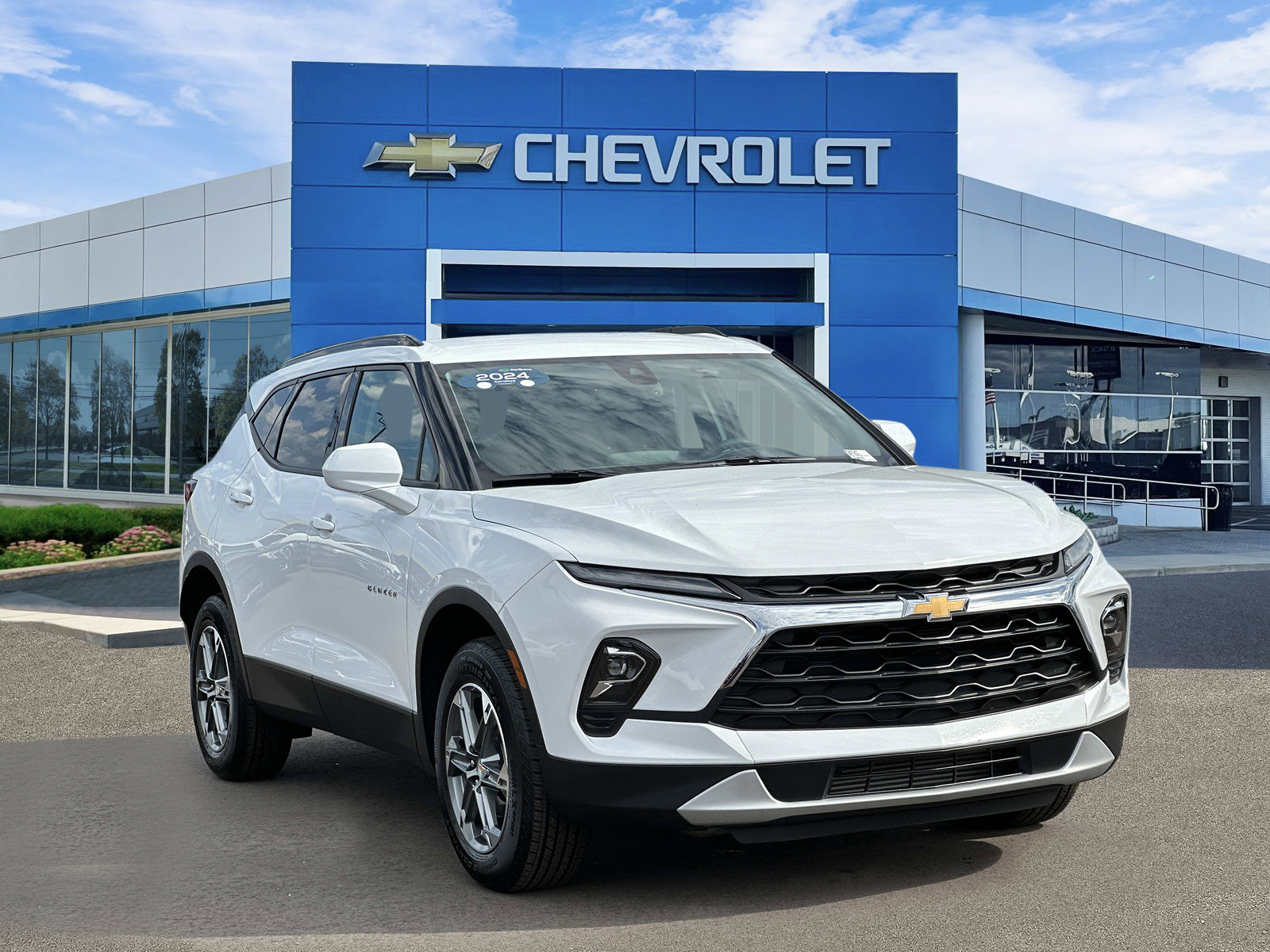 Certified 2024 Chevrolet Blazer LT w/ Convenience Package AWD/4WD image 1