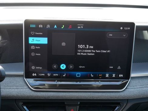 Used 2025 Volkswagen Tiguan S image 30