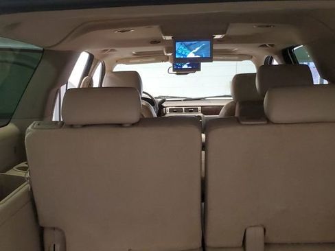 Used 2010 GMC Yukon XL Denali image 36