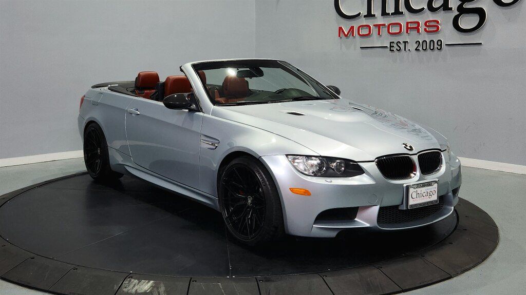 Used 2012 BMW M3 Convertible RWD image 2