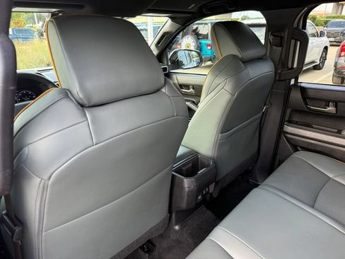 Used 2024 Toyota Tacoma 4x4 Double Cab Hybrid image 30