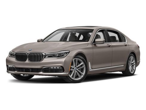 Used 2017 BMW 750i RWD image 1
