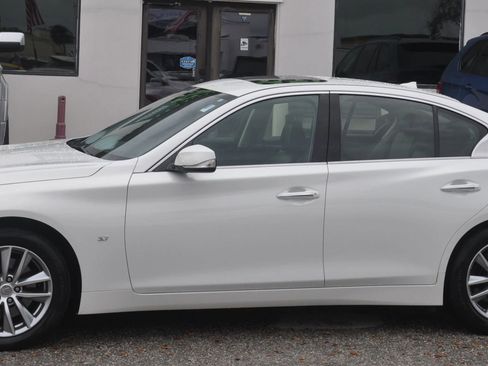 Used 2014 INFINITI Q50 Premium w/ Navigation Package AWD/4WD image 10