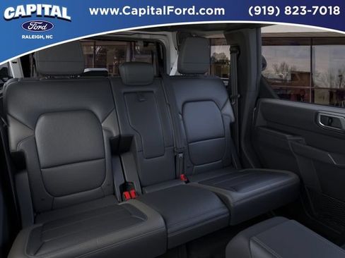 New 2026 Ford Bronco Outer Banks w/ Sasquatch Package AWD/4WD image 11