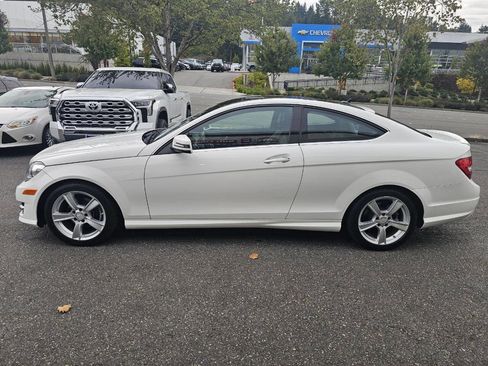 Used 2014 Mercedes-Benz C 250 Coupe image 2