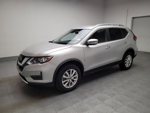 Used 2020 Nissan Rogue SV AWD/4WD image 2