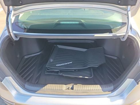 Certified 2025 Honda Accord LX image 7