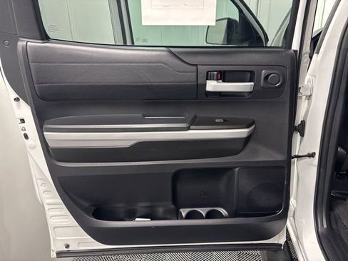 Used 2019 Toyota Tundra Limited image 8